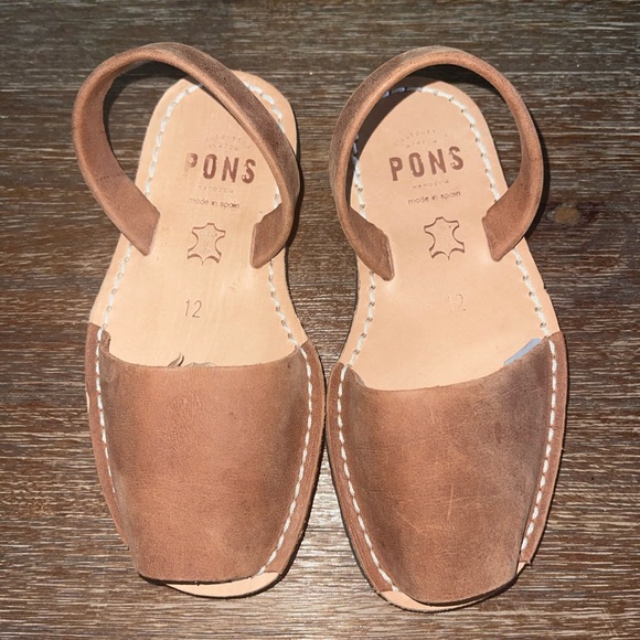 Pons - Picture 1 of 5